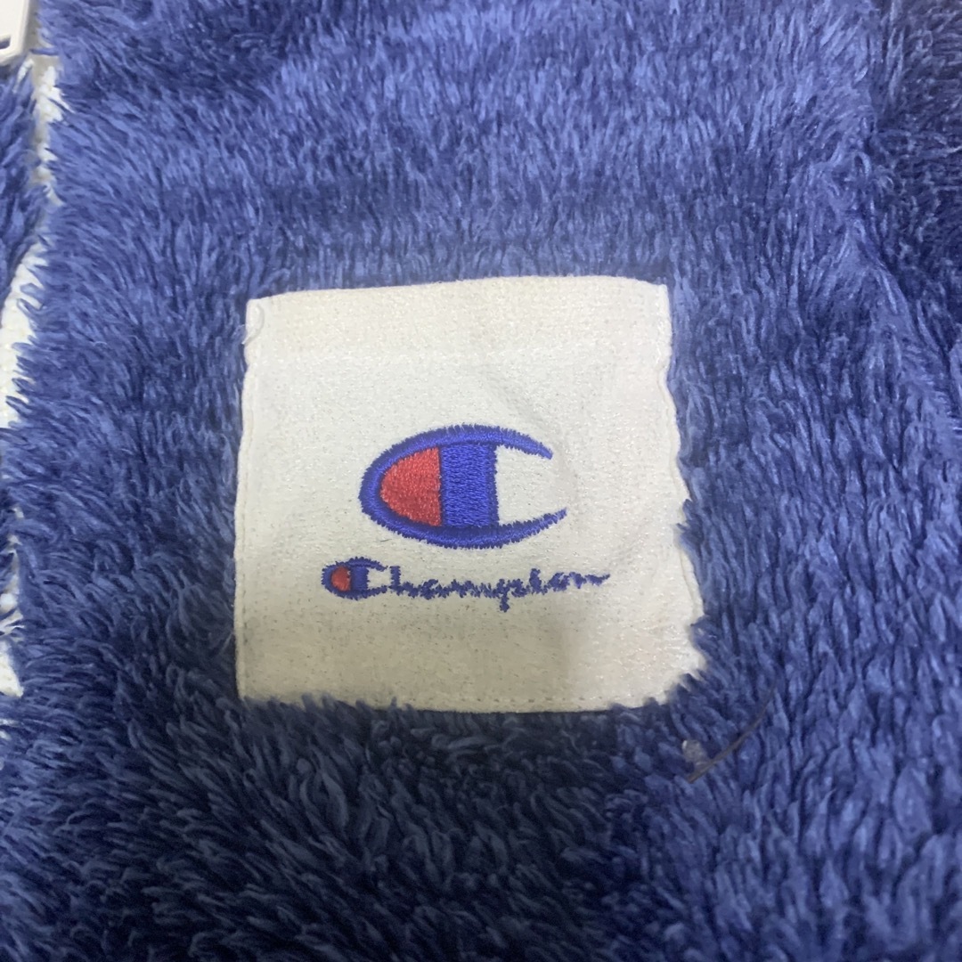 Champion(チャンピオン)のキッズ　フリース キッズ/ベビー/マタニティのキッズ服男の子用(90cm~)(ジャケット/上着)の商品写真