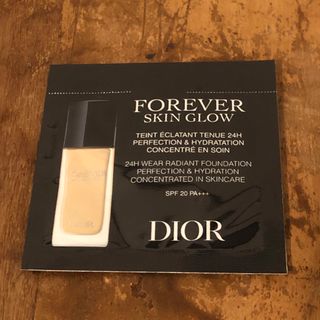 ディオール(Dior)のDior リキッドファンデーション　1N(ファンデーション)