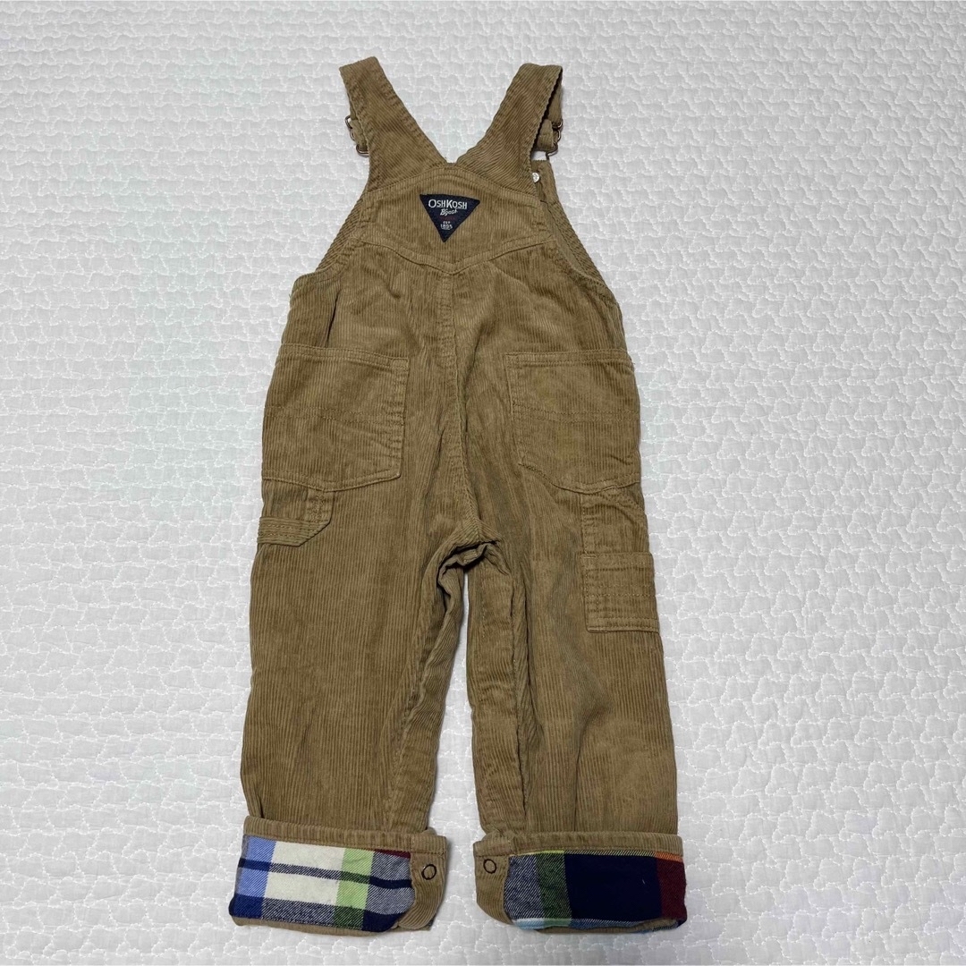 OshKosh(オシュコシュ)のOSHKOSH キッズオーバーオール コーデュロイ ベージュ 24M キッズ/ベビー/マタニティのキッズ服男の子用(90cm~)(パンツ/スパッツ)の商品写真