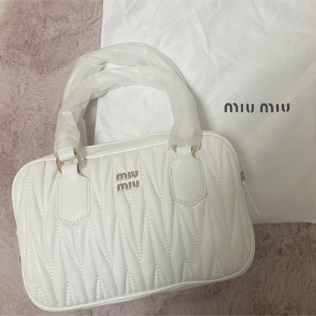 miumiu ボウリングバッグ ハンドバッグの通販 by あ's shop｜ラクマ