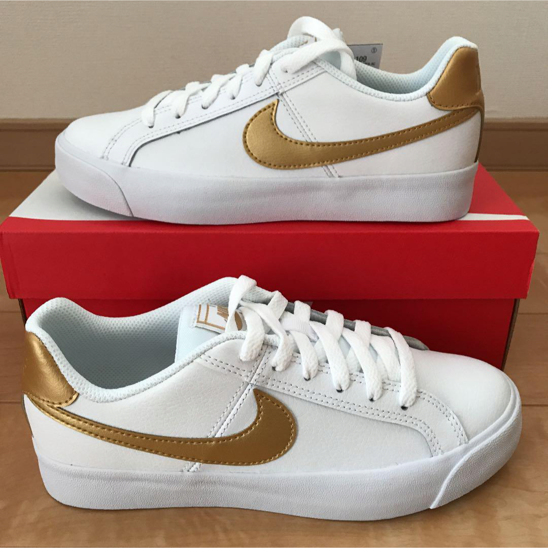 Nike WMNS Court Royale AC    25cm