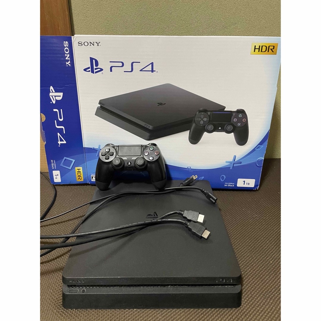 【新品SSD1TB】PlayStation4 本体 CUH-2100BB01