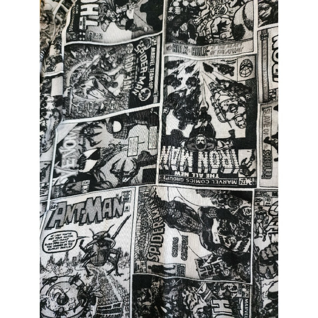 MARVEL(マーベル)のMARVEL コミック柄 開襟 黒 ブラック モノトーン レーヨン L 美品 メンズのトップス(シャツ)の商品写真
