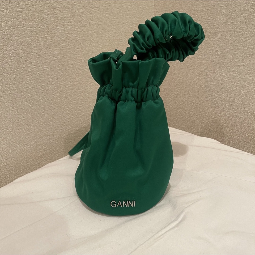 お値下げ済み　GANNI ドローストリングショルダーバッグ