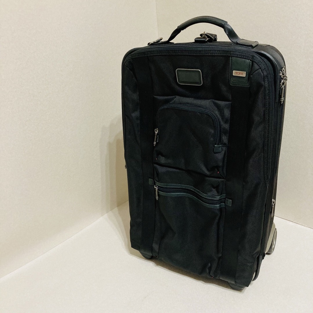 TUMI(トゥミ)の希少 トゥミ キャリー バッグ ケース スーツ 22422DH 機内持込可 メンズのバッグ(トラベルバッグ/スーツケース)の商品写真