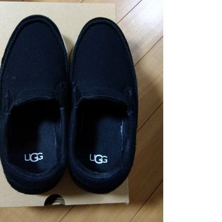 アグ(UGG)のUGG　MARINEスリッポン　23.5 黒(スリッポン/モカシン)