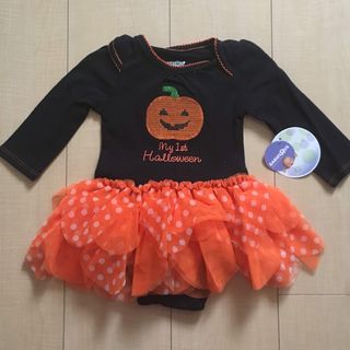 トイザラス(トイザらス)の70㎝  新品  ハロウィン かぼちゃ ワンピース風 ロンパース(ワンピース)