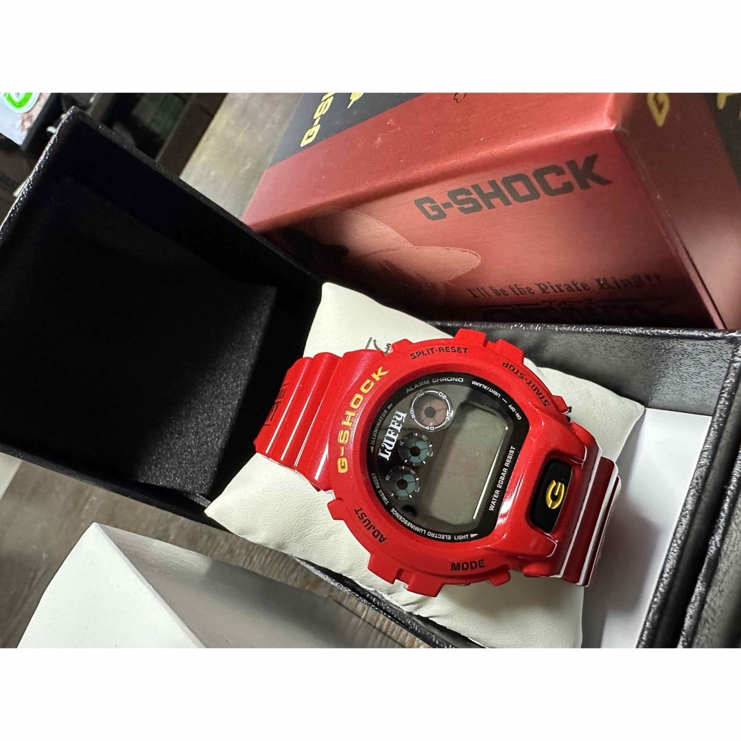 G-SHOCK コラボ　ワンピース　モンキー・D・ルフィ」モデル