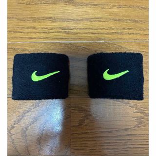 ナイキ(NIKE)のNIKE リストバンド (トレーニング用品)