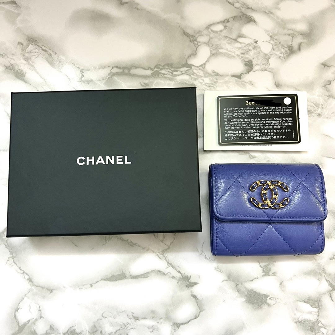 CHANEL シャネル 19 財布 コンパクトウォレット パープル 紫 | フリマアプリ ラクマ