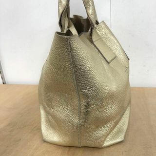 NUUR - 【送料無料】NUR DONATELLA LUCCHI レザートートバッグ 星柄の NUUR - 【送料無料】NUR DONATELLA LUCCHI レザートートバッグ 星柄の