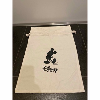 ディズニー(Disney)の新品ディズニーショップ　巾着バッグ　マチなし　横　約33cm   縦　約50cm(ショップ袋)