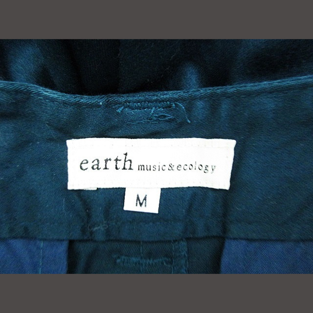 earth music & ecology(アースミュージックアンドエコロジー)のアースミュージック&エコロジー ショートパンツ ロールアップ グリーン M レディースのパンツ(ショートパンツ)の商品写真