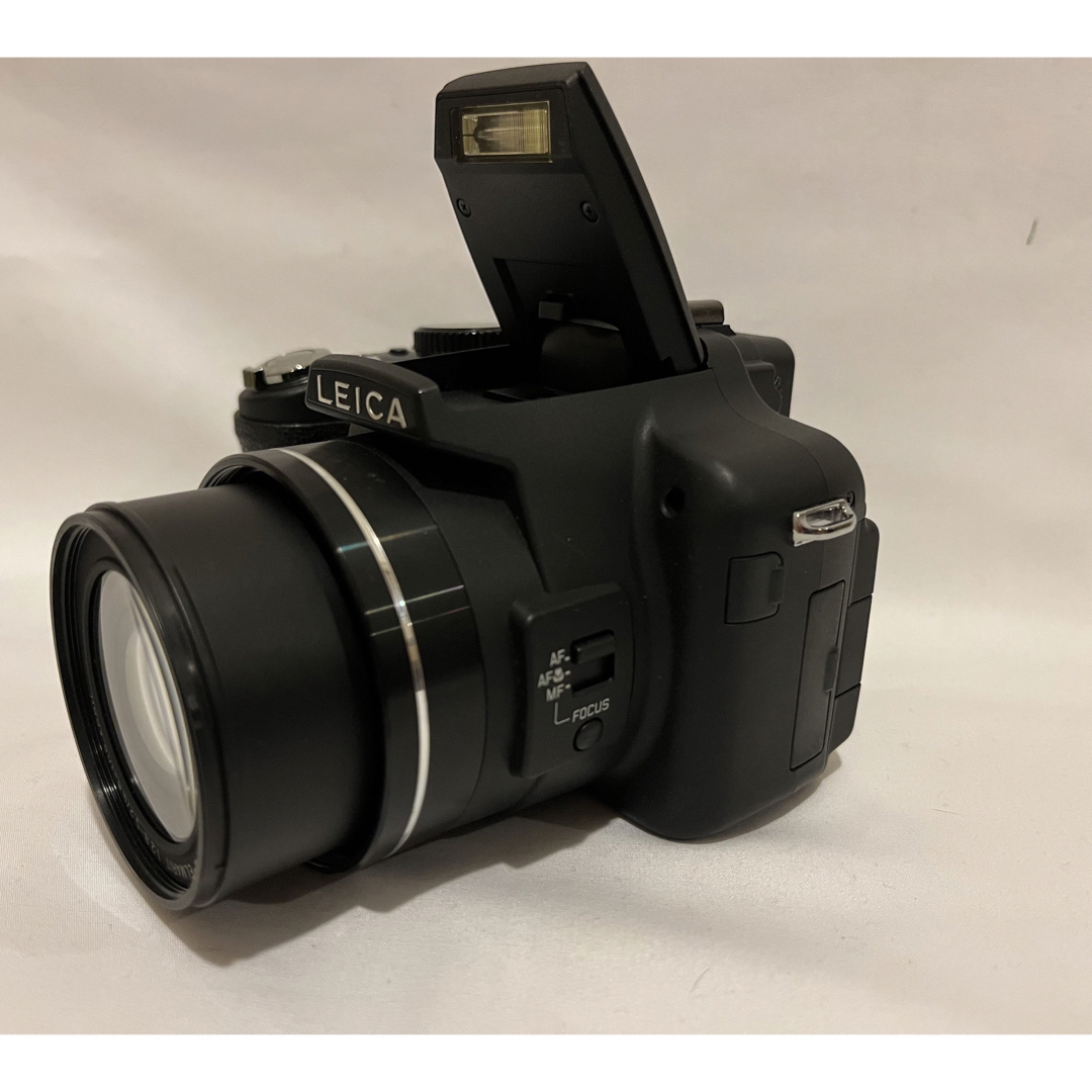 極美品♪ライカ LEICA V-LUX 2 デジタルカメラ 動作確認済♪-
