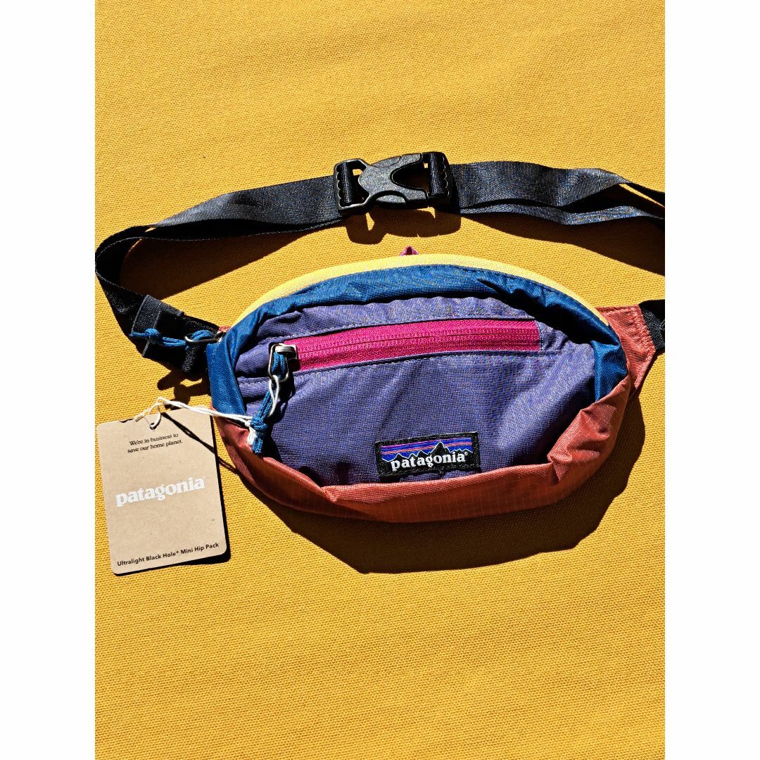 patagonia(パタゴニア)のパタゴニア UL Black Hole Mini Hip Pack PWCO メンズのバッグ(ボディーバッグ)の商品写真