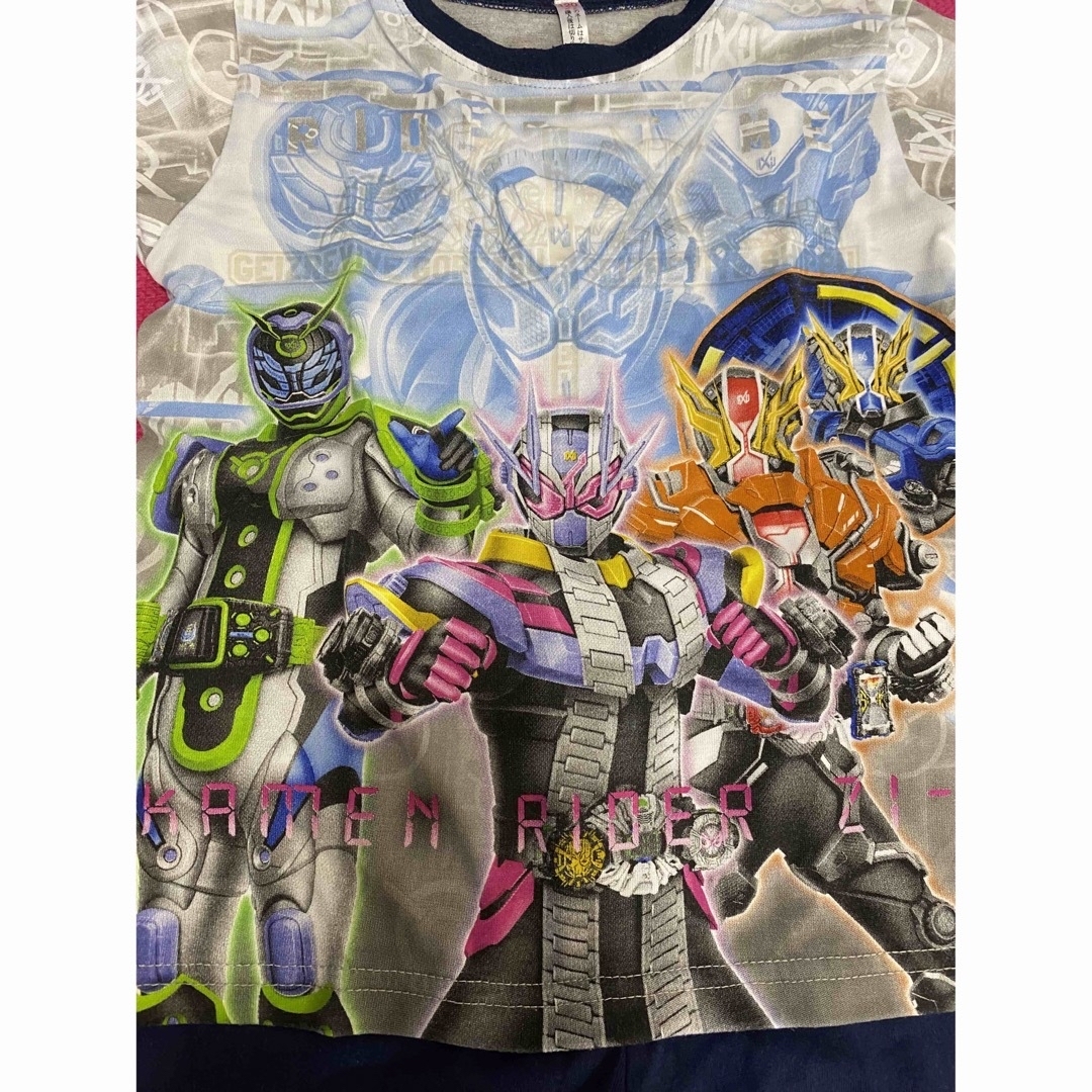 BANDAI(バンダイ)の仮面ライダーパジャマ 120 キッズ/ベビー/マタニティのキッズ服男の子用(90cm~)(パジャマ)の商品写真