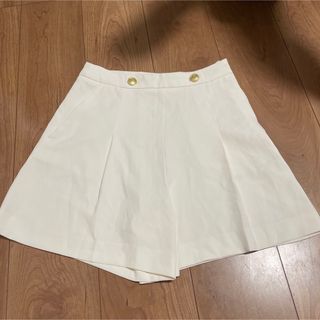 H&M ショートパンツ　ホワイト(ショートパンツ)