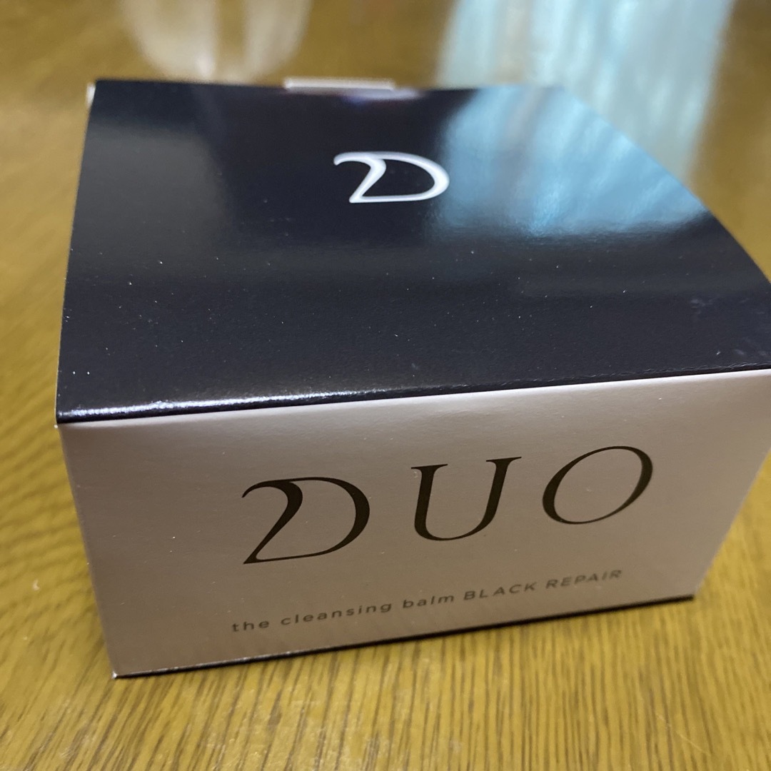 DUO(デュオ)のduo デュオ　クレンジングバーム 黒　ブラックリペア コスメ/美容のスキンケア/基礎化粧品(クレンジング/メイク落とし)の商品写真