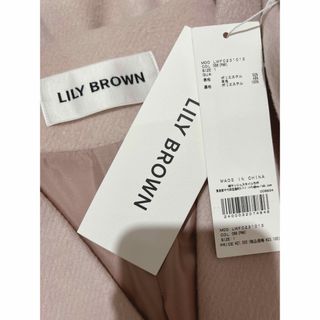 Lily Brown - 新品 リリーブラウン コクーンスリーブコート ピンクの ...