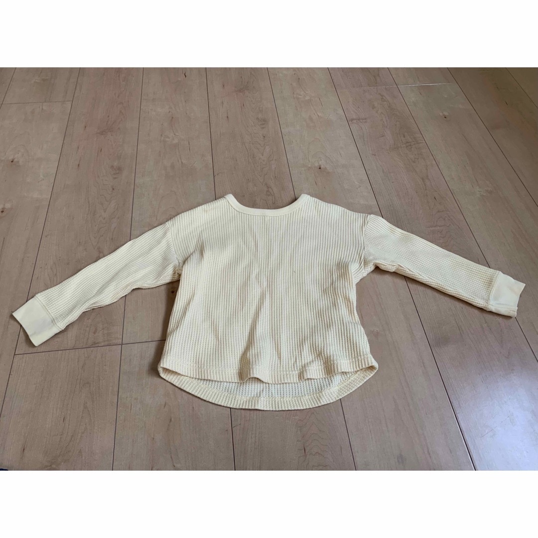 UNIQLO(ユニクロ)のUNIQLO ロンT 100 キッズ/ベビー/マタニティのキッズ服女の子用(90cm~)(Tシャツ/カットソー)の商品写真