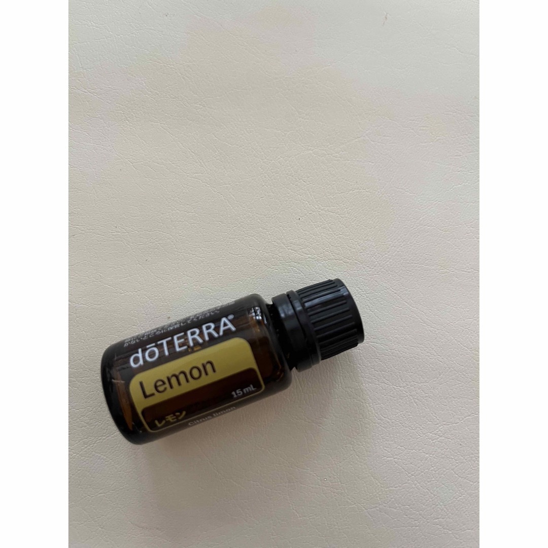 doTERRA(ドテラ)のドテラ エッセンシャルオイル レモン コスメ/美容のリラクゼーション(エッセンシャルオイル（精油）)の商品写真