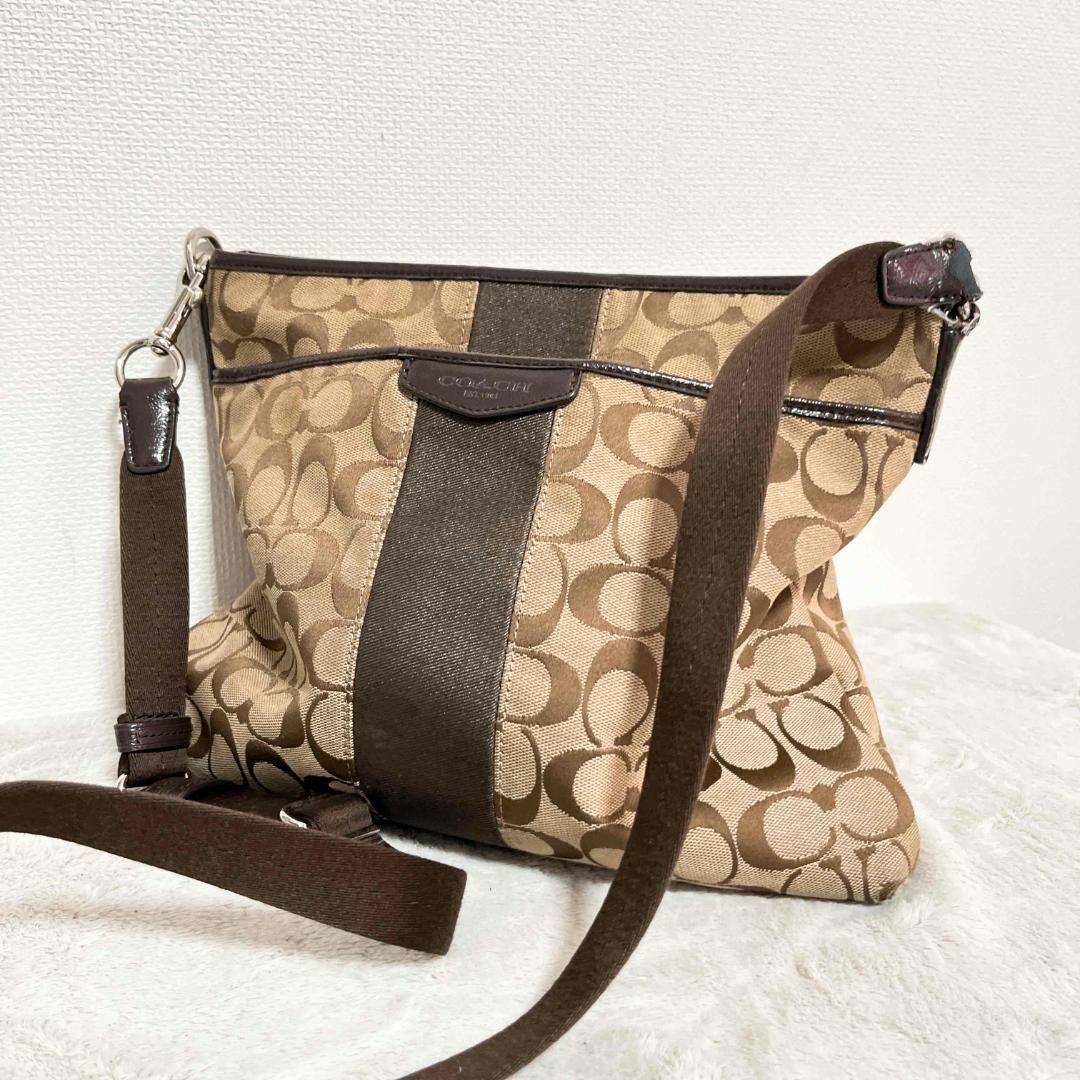 美品✨COACH コーチショルダーバッグハンドバッグブラウンシグネチャー