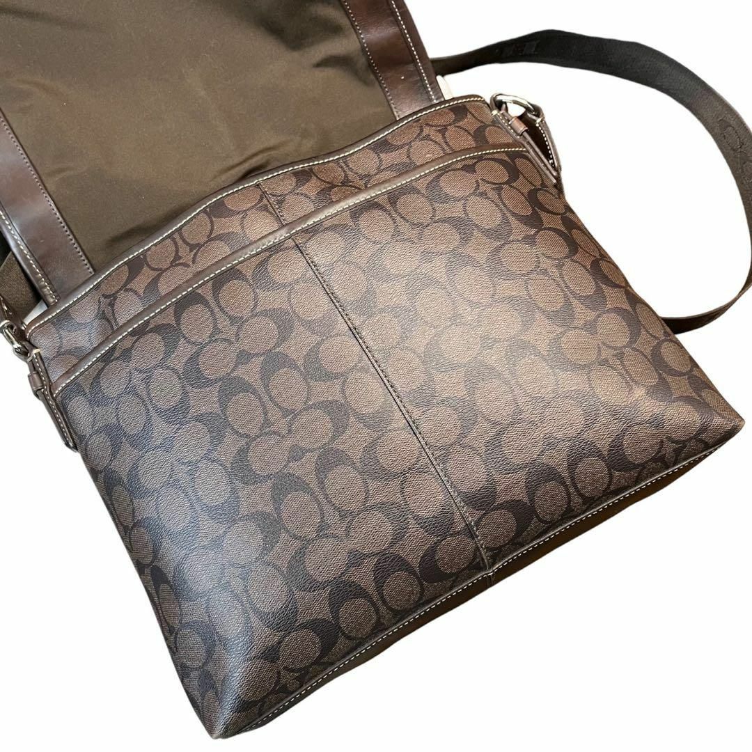 COACH - 美品 COACH コーチ シグネチャー ショルダーバッグ PVC レザー
