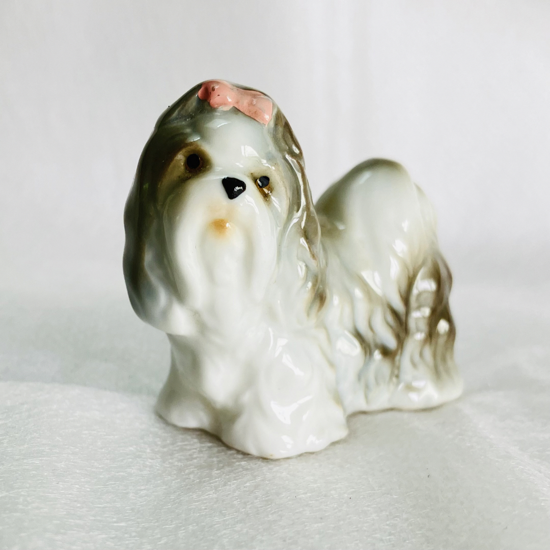 Goebel ゲーベル社　ヨークシャーテリア　犬　陶器　置物　ホワイトとグレー