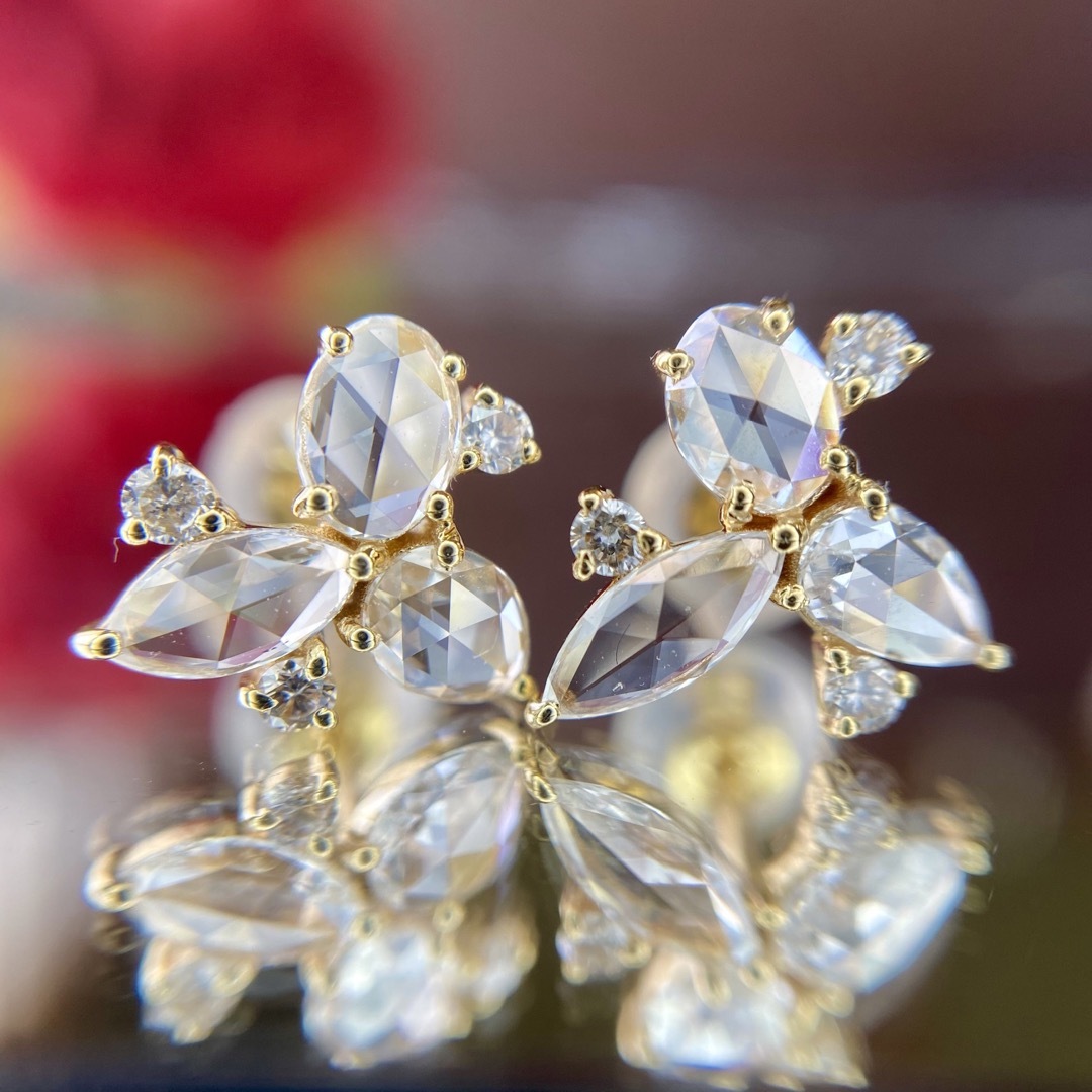 天然ダイヤモンドピアス0.55ct k18-
