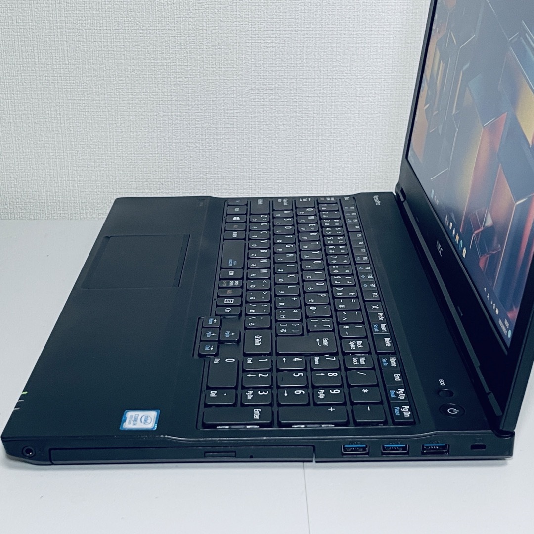 NEC(エヌイーシー)のNEC Windows11 高性能Core i5（第8世代） SSD480GB  スマホ/家電/カメラのPC/タブレット(ノートPC)の商品写真