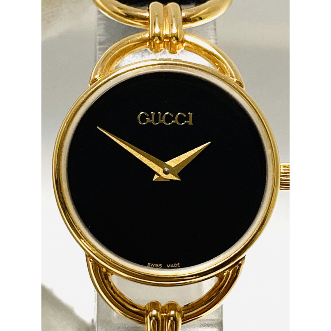 Gucci - 極美品! GUCCI グッチ 電池&ベルト新品 レディース腕時計