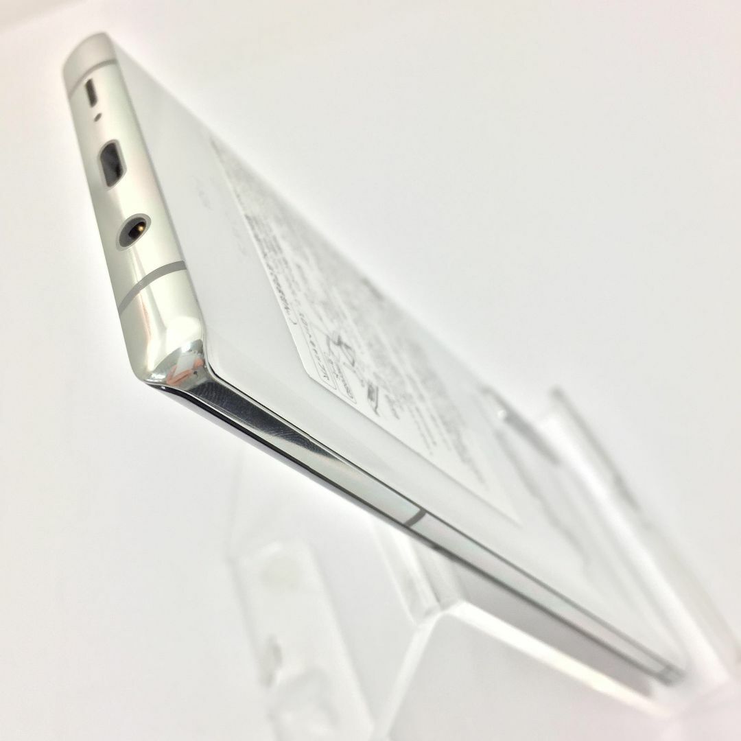 arrows(アローズ)の【A】F-52A/arrows NX9/352870331782995 スマホ/家電/カメラのスマートフォン/携帯電話(スマートフォン本体)の商品写真