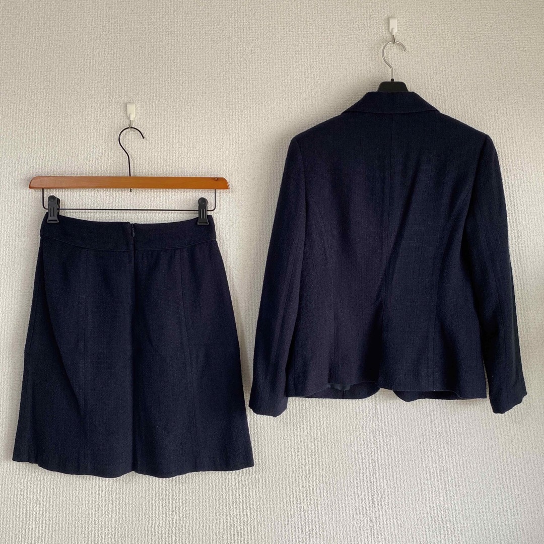 NATURAL BEAUTY BASIC(ナチュラルビューティーベーシック)のナチュラルビューティー スカートスーツ M W64 濃紺ラメ 入学入園  DMW レディースのフォーマル/ドレス(スーツ)の商品写真