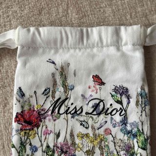 【新品未使用】Dior 刺繍巾着　花柄