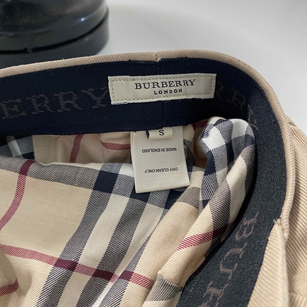 BURBERRY(バーバリー)のバーバリー　ベレー帽　ベージュ　S レディース　キッズ レディースの帽子(ハンチング/ベレー帽)の商品写真