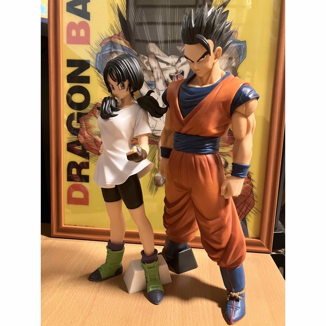 フィギュアドラゴンボールZ    ビーデル ＆ 孫悟飯　フィギュア　鳥山明