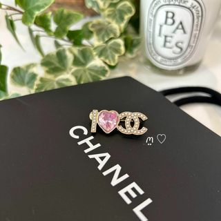 新品未使用 CHANEL EYE ブローチ ハート