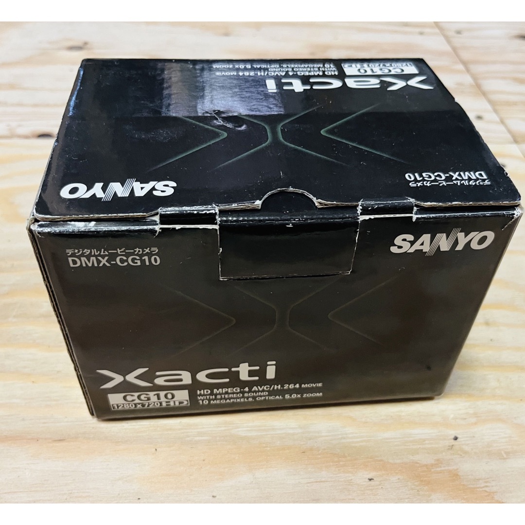 デジタルムービーカメラ　SANYO Xacti DMX-CG10