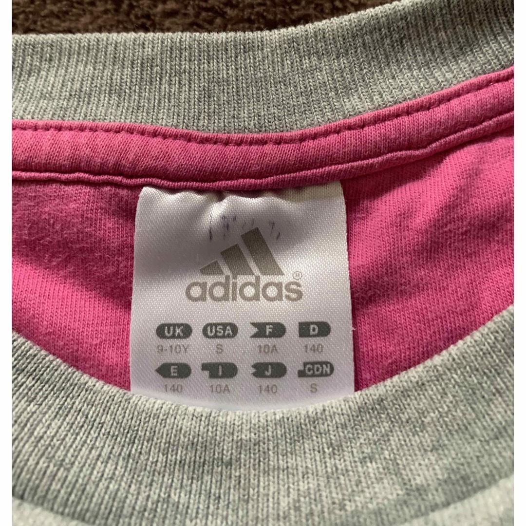 adidas(アディダス)のadidas  トレーナー　140 キッズ/ベビー/マタニティのキッズ服女の子用(90cm~)(ジャケット/上着)の商品写真