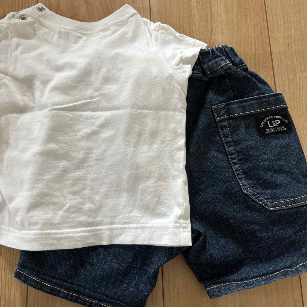 familiar(ファミリア)のファミリア Tシャツ　80 マーキーズのデニムパンツ　80のセット キッズ/ベビー/マタニティのベビー服(~85cm)(Ｔシャツ)の商品写真