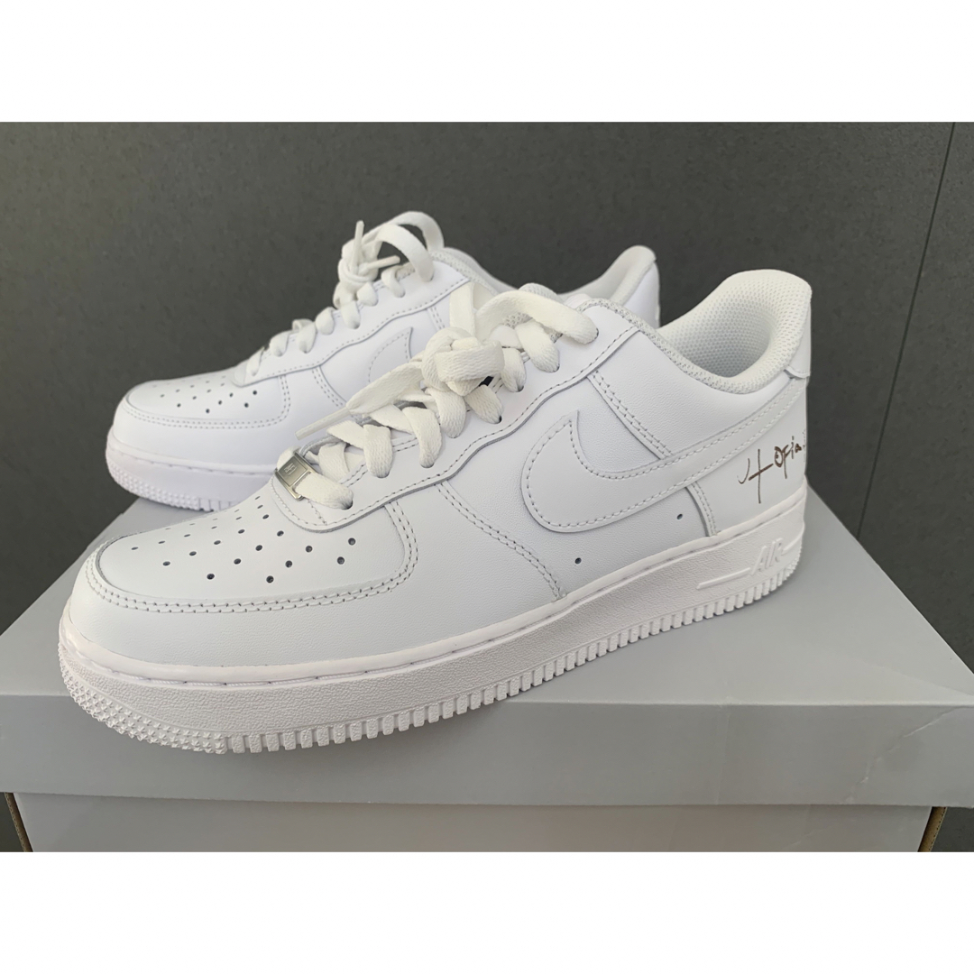 NIKE(ナイキ)のTravis Scott  ×  Nike Air Force 1  26cm メンズの靴/シューズ(スニーカー)の商品写真