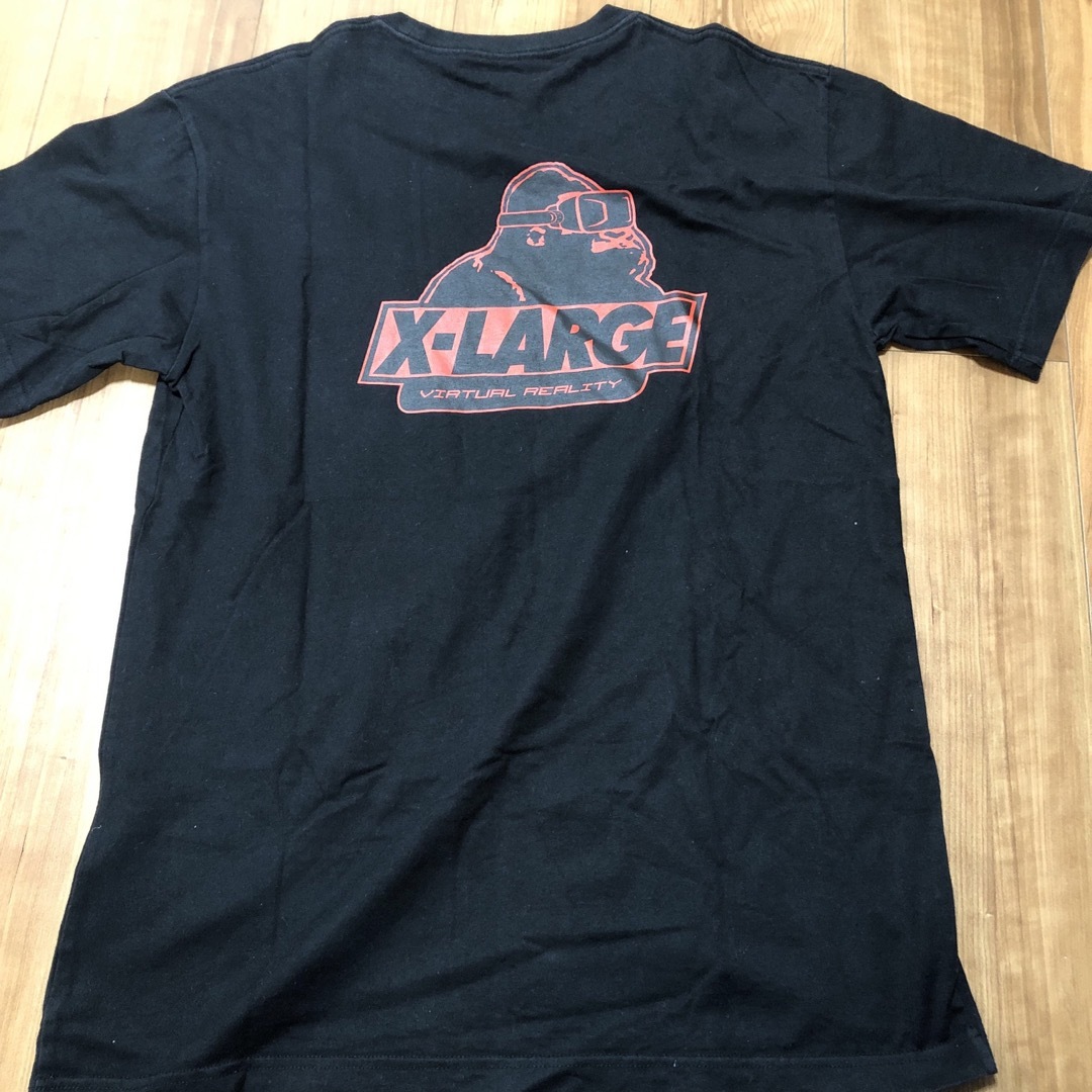 XLARGE(エクストララージ)のXLARGE L半袖Tシャツ黒　ワンポイントゴリラ メンズのトップス(Tシャツ/カットソー(半袖/袖なし))の商品写真