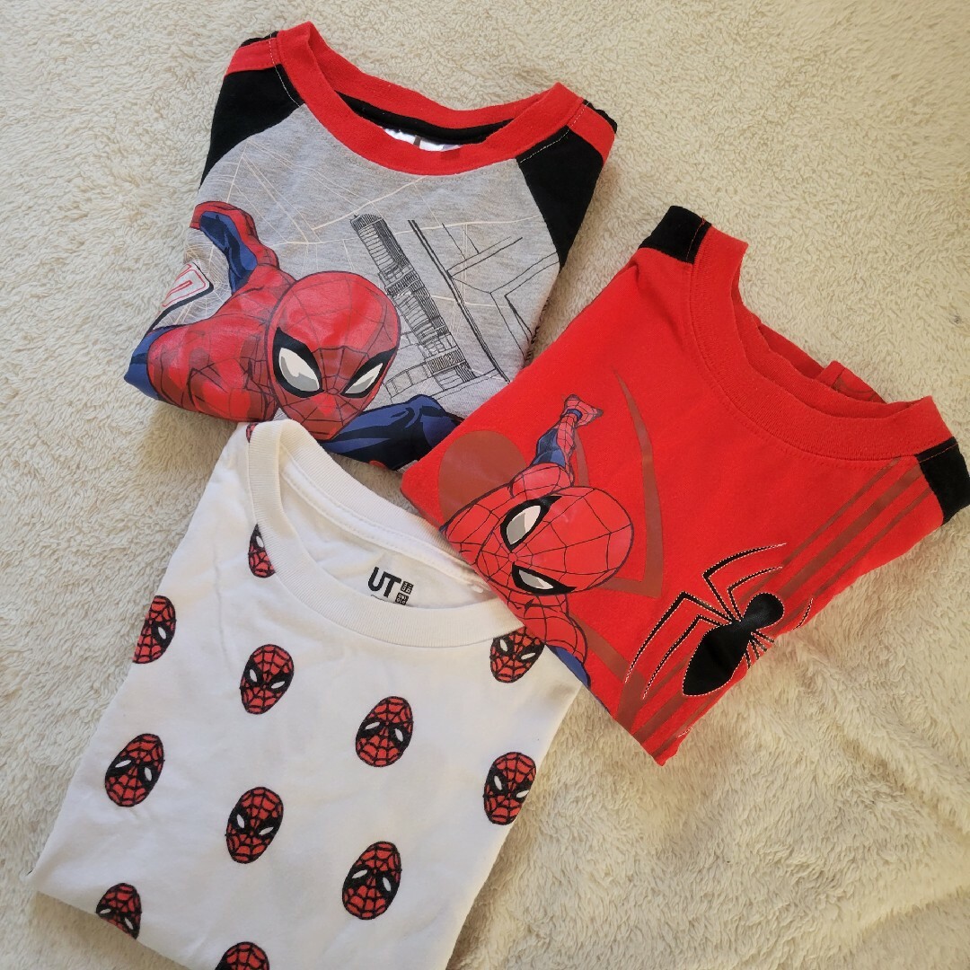 スパイダーマン110センチTシャツ 3枚セット キッズ/ベビー/マタニティのキッズ服男の子用(90cm~)(Tシャツ/カットソー)の商品写真