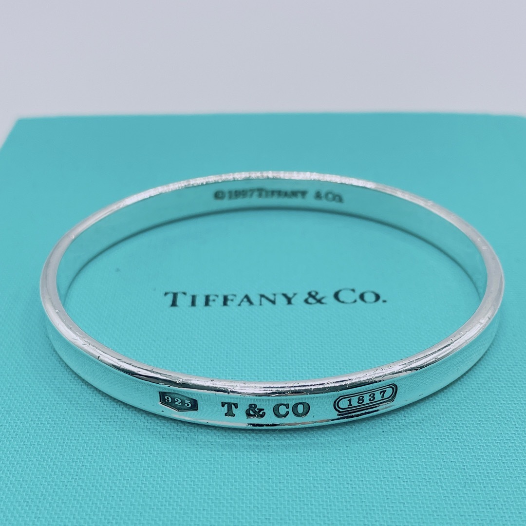 Tiffany & Co.(ティファニー)のTiffany & Co. バングル　シルバー　クリーニング済 メンズのアクセサリー(バングル/リストバンド)の商品写真