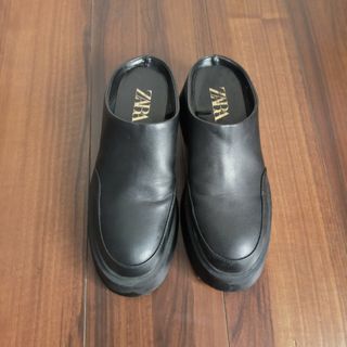 ザラ(ZARA)のZARA　サボ　スリッポン39サイズ(スリッポン/モカシン)