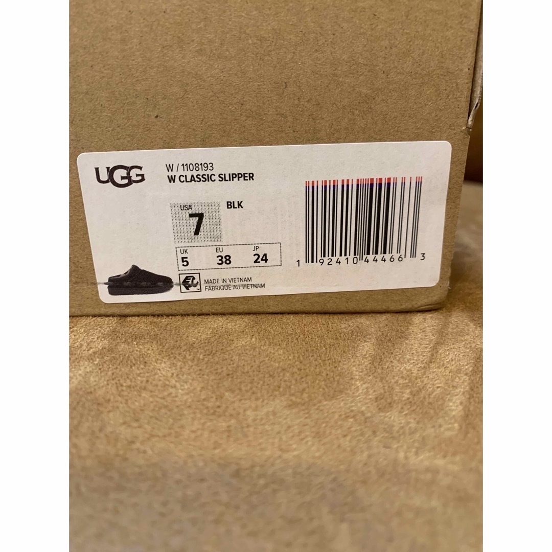 FRAMeWORK(フレームワーク)の新品　FRAMeWORK  UGG クラシックスリッパー  24cmブラック レディースの靴/シューズ(ブーツ)の商品写真