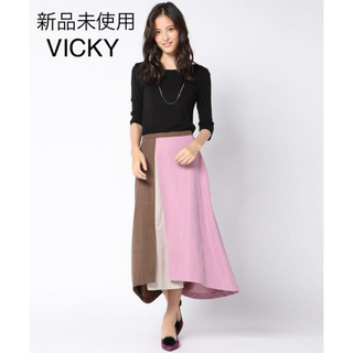 ビッキー(VICKY)の未使用♦VICKY ピーチスエード配色スカート(ロングスカート)