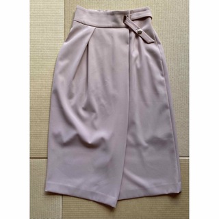 トーナル(TONAL)のTOTAL - スリットスカート(ひざ丈スカート)