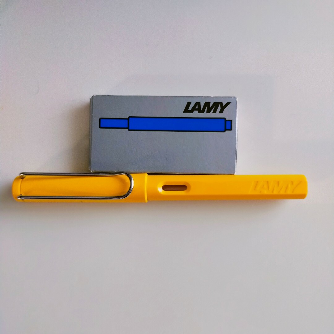 LAMY(ラミー)のラミー サファリ 万年筆 カートリッジインク5本 インテリア/住まい/日用品の文房具(その他)の商品写真