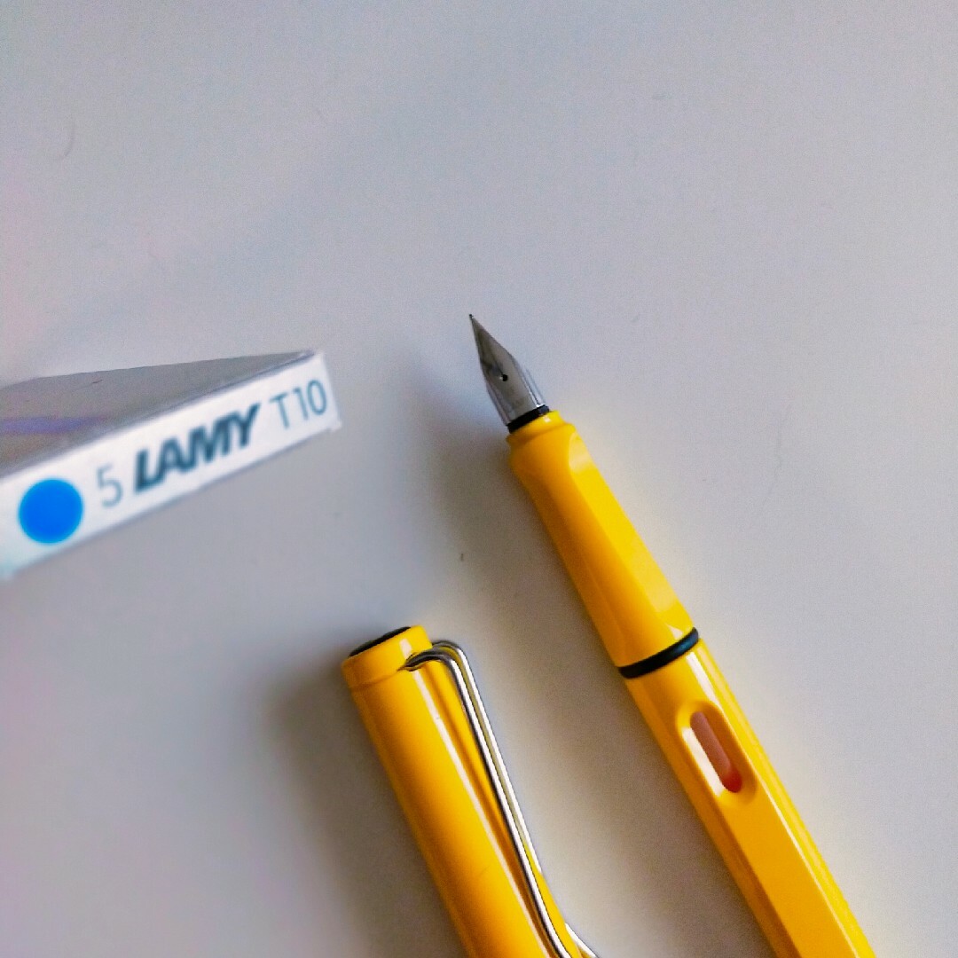 LAMY(ラミー)のラミー サファリ 万年筆 カートリッジインク5本 インテリア/住まい/日用品の文房具(その他)の商品写真